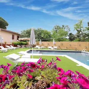 https://le-renaie.it-tuscanyhotel.com